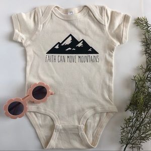 Faith Mountains {12 months}